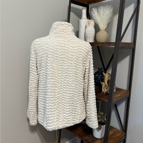 Patagonia Fleece Pelage Jacket XLarge Ivory High Pile Coat Asymmetric Zip Snap - Picture 2 of 10